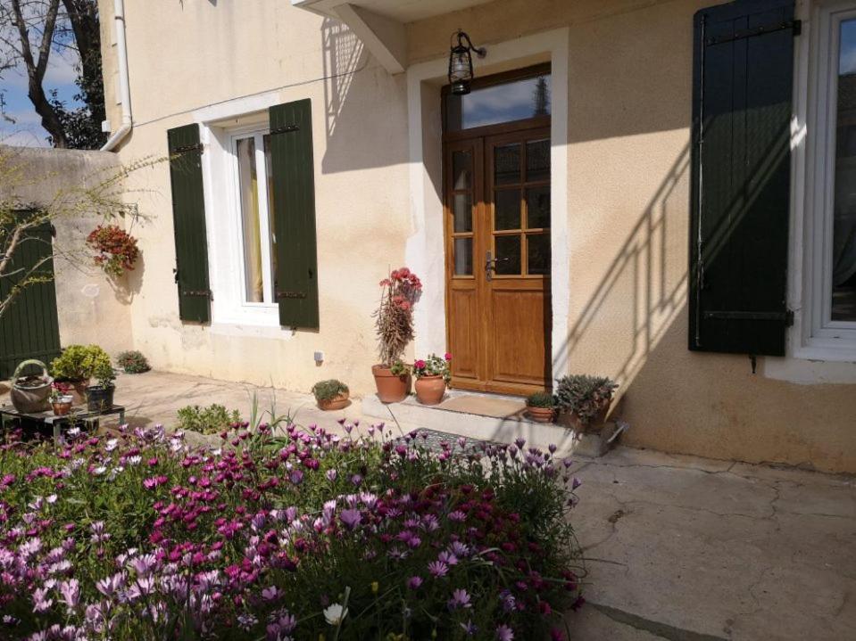 L'Oustau Villa Beauvoisin  Exteriör bild
